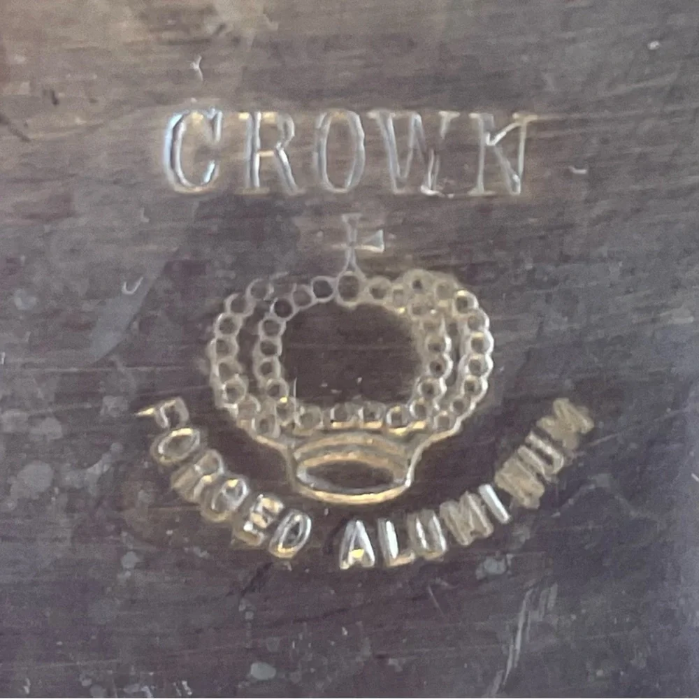 Rare, Vintage Crown Forged Aluminum Casserole Holder with Pyrex Dish